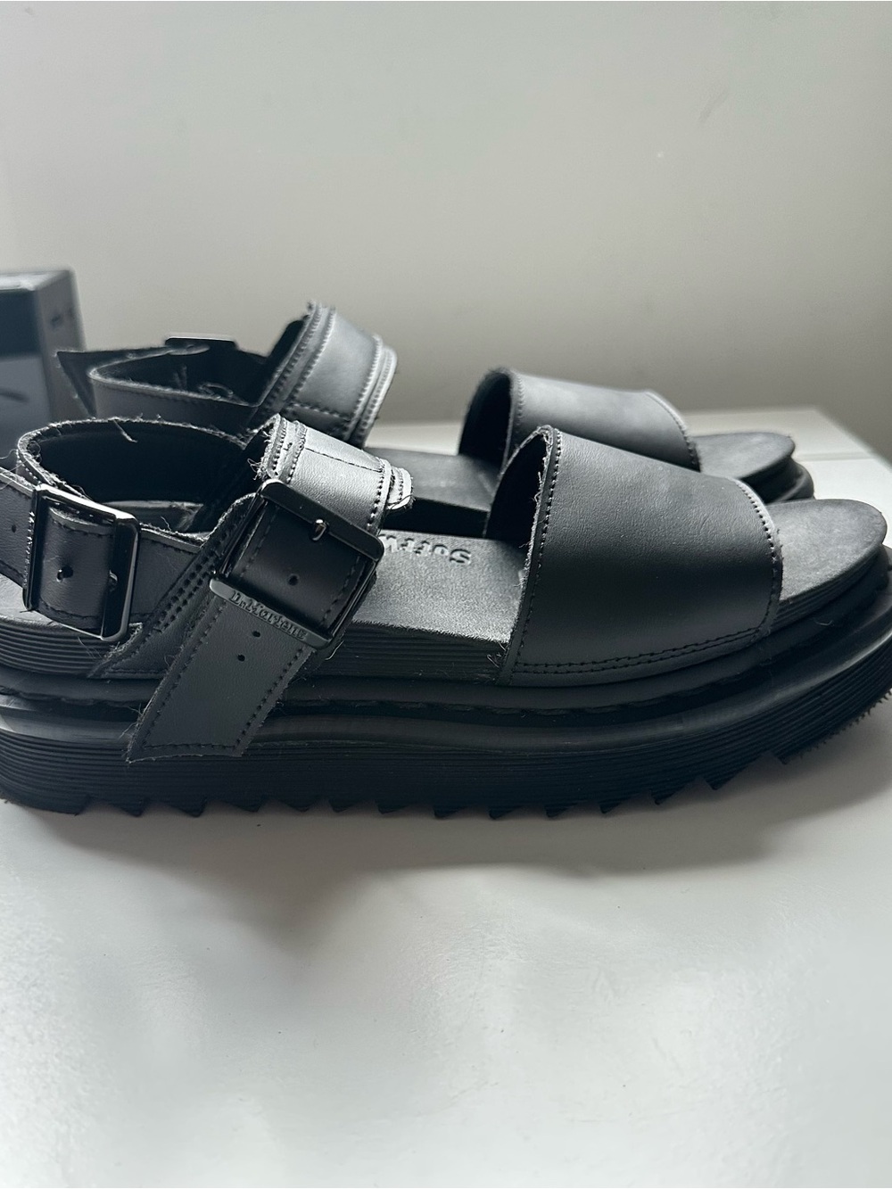 Black Women's Leather Strap Sandals